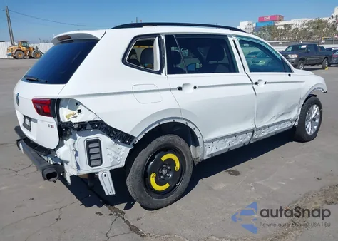 2018 Volkswagen Tiguan 2.0T S из США, поврежденный, VIN 3VV1B7AX2JM020785